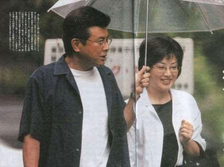 曾经红极日本的一代传奇偶像！山口百惠年轻的时候有多美？